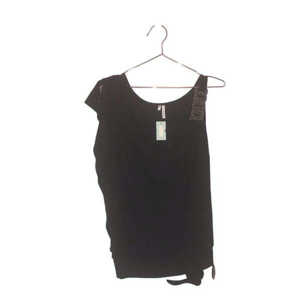 Studio Y Embellished Black Flutter Sleeve Tank - Large - Picture 1 of 7